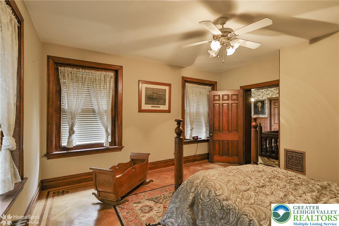 616 2nd Street Property Photo 37