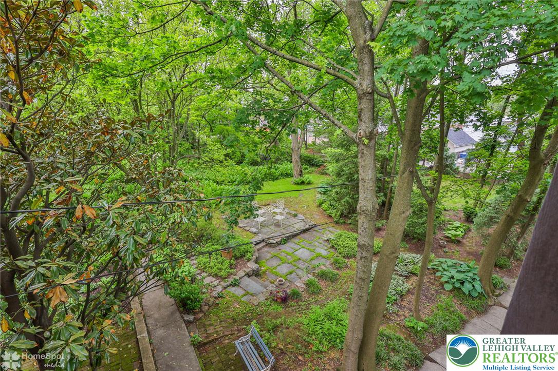 616 2nd Street Property Photo 42
