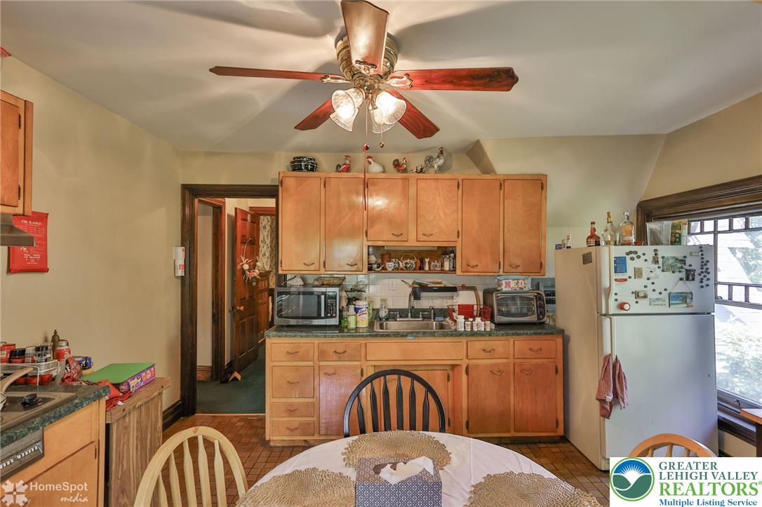 616 2nd Street Property Photo 53