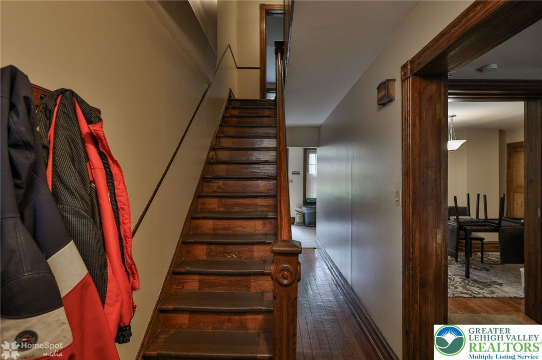616 2nd Street Property Photo 70