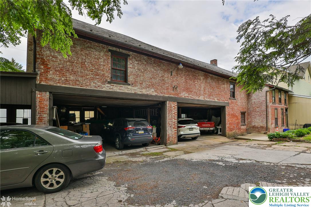 616 2nd Street Property Photo 75