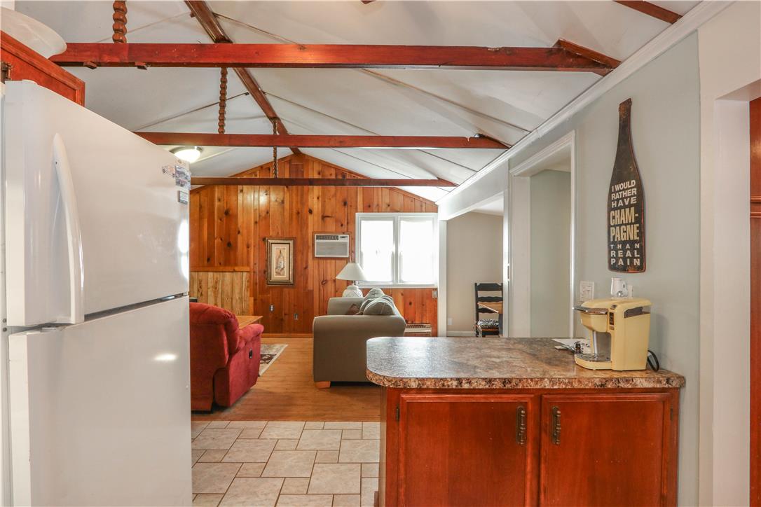 107 Royal Lane Property Photo 13