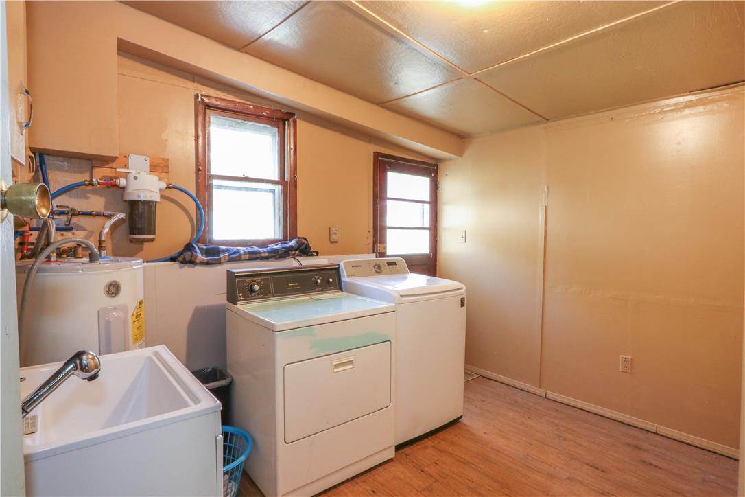 107 Royal Lane Property Photo 17