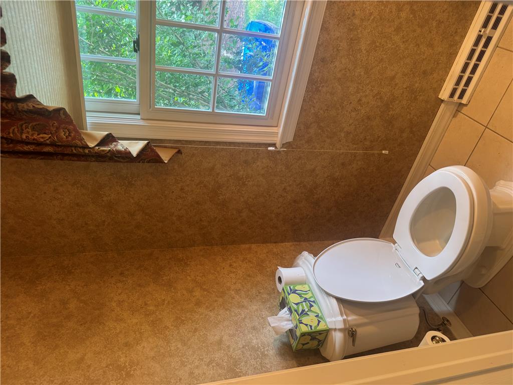 1005 Buckingham Drive Property Photo 24