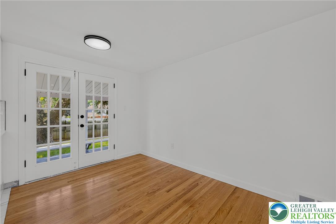 1543 Eaton Avenue Property Photo 9