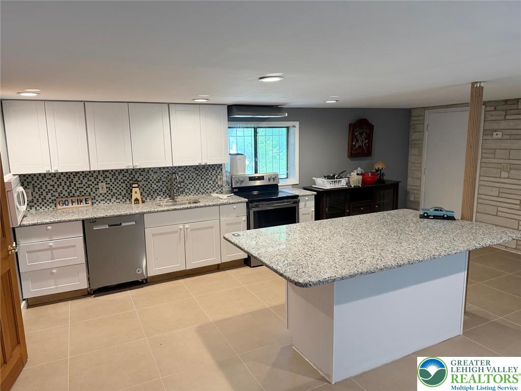 1108 Mink Court Property Photo 16