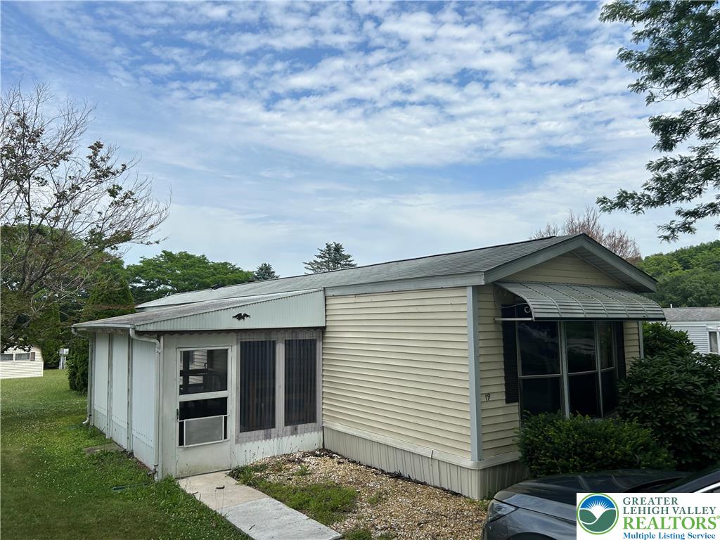 19 Liberty Lane Property Photo 1