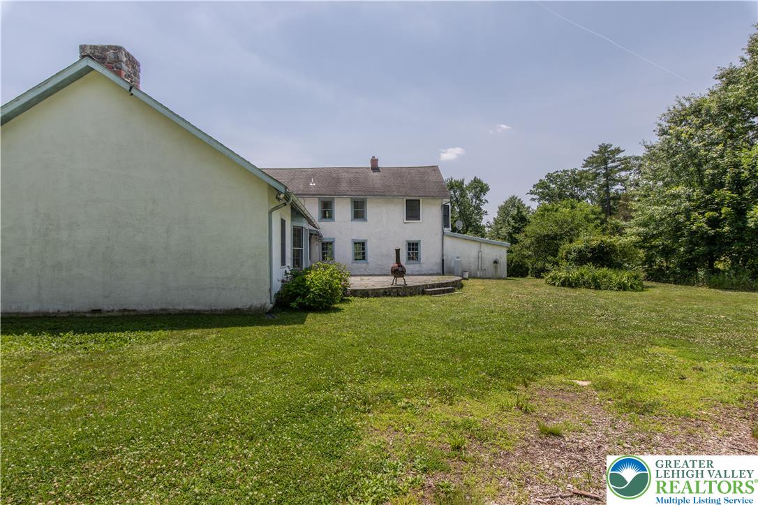 1350 Old Plains Road Property Photo 4