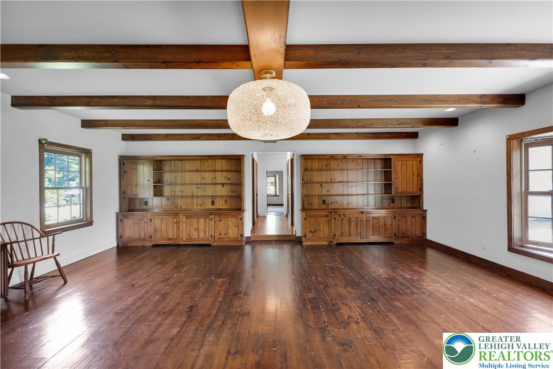 1350 Old Plains Road Property Photo 11