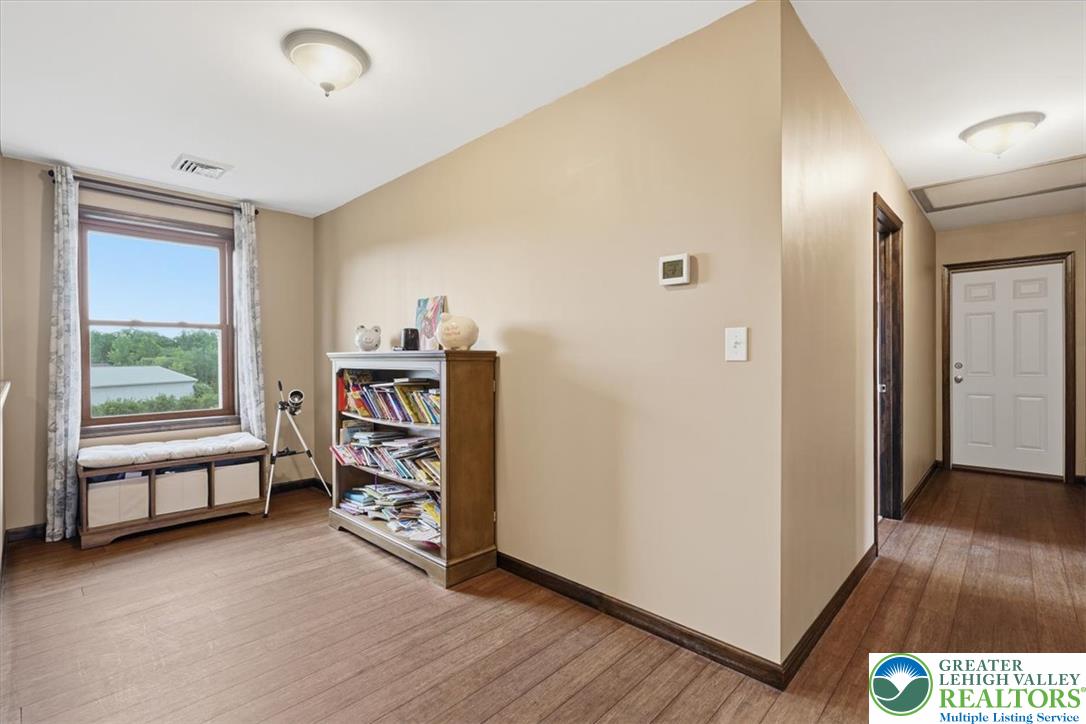 1203 North Cottonwood Road Property Photo 23
