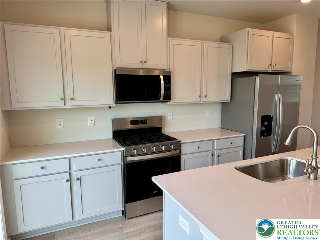 8203 Alexander Court Property Photo 11