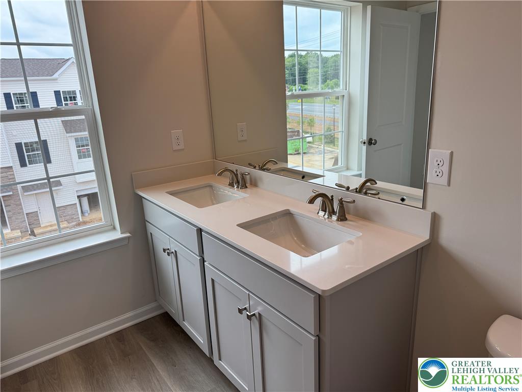 8203 Alexander Court Property Photo 15