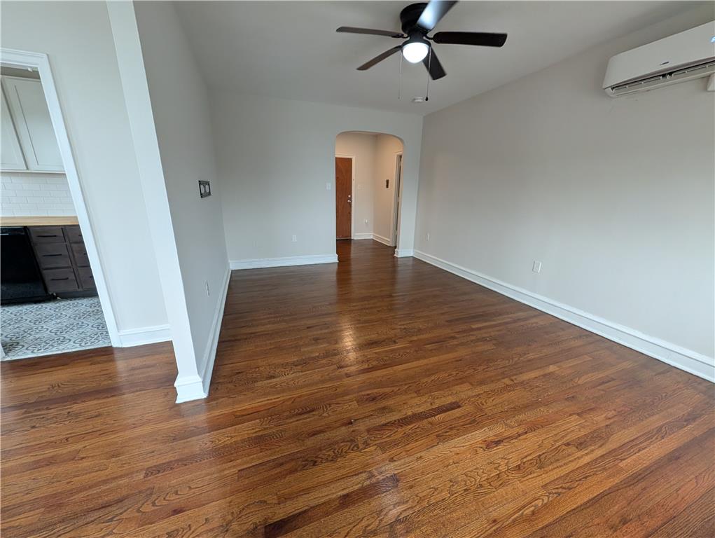 1458 Northampton Street 5 Property Photo 6