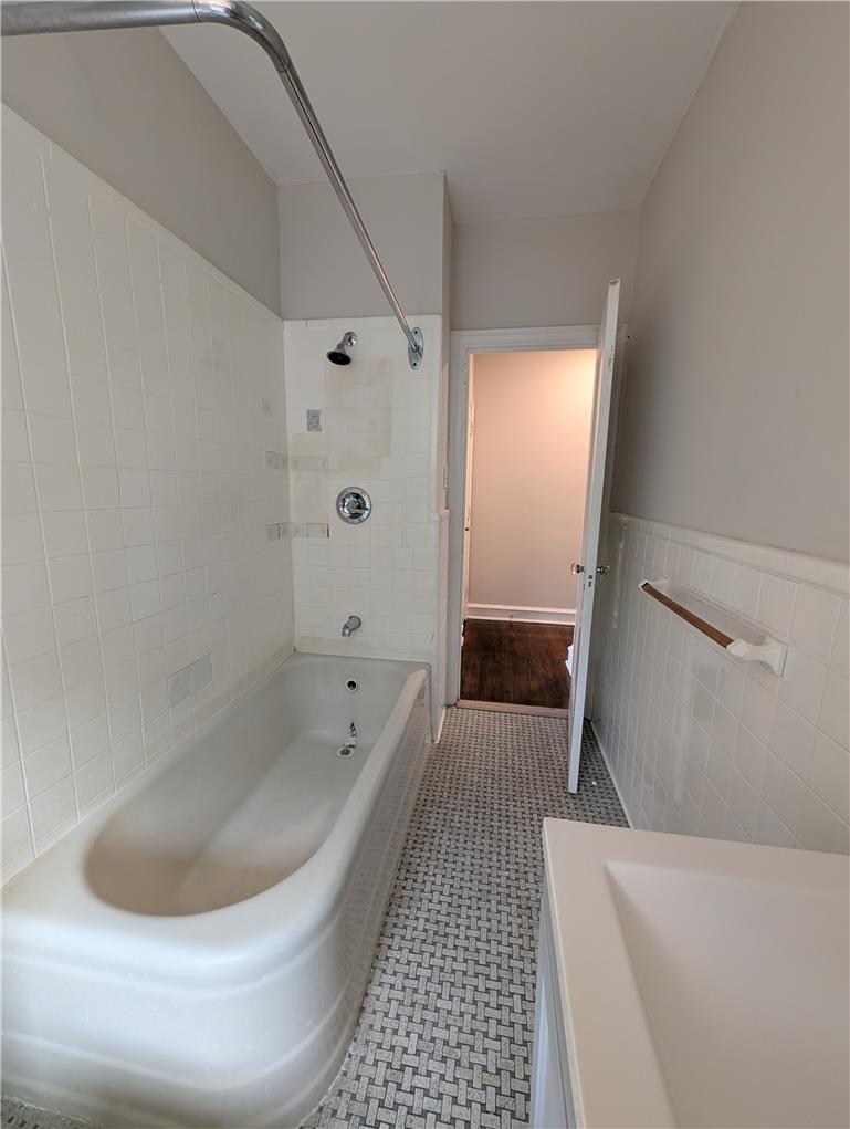 1458 Northampton Street 5 Property Photo 17