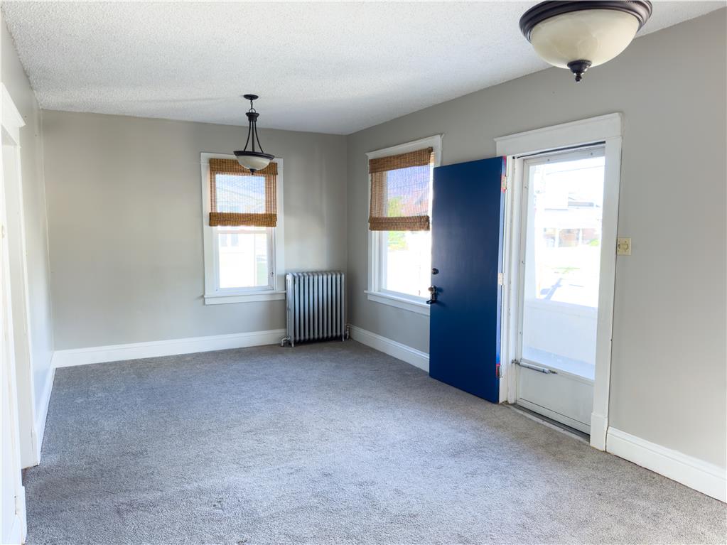 870 Chestnut Street Property Photo 4