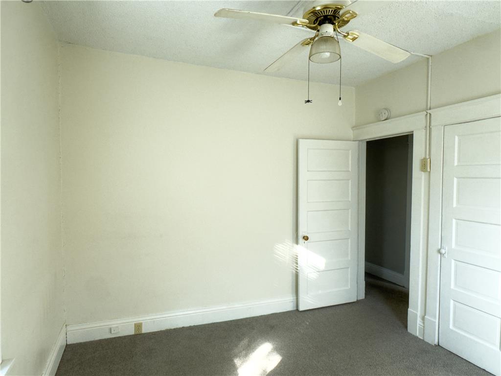 870 Chestnut Street Property Photo 12