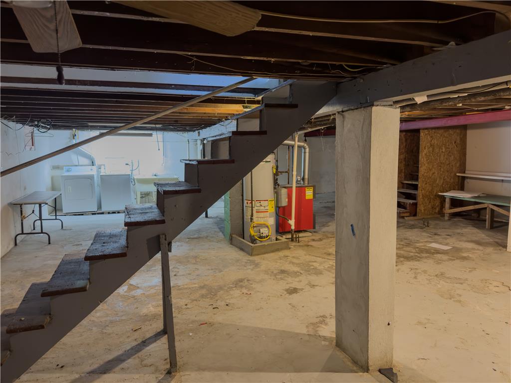 870 Chestnut Street Property Photo 22