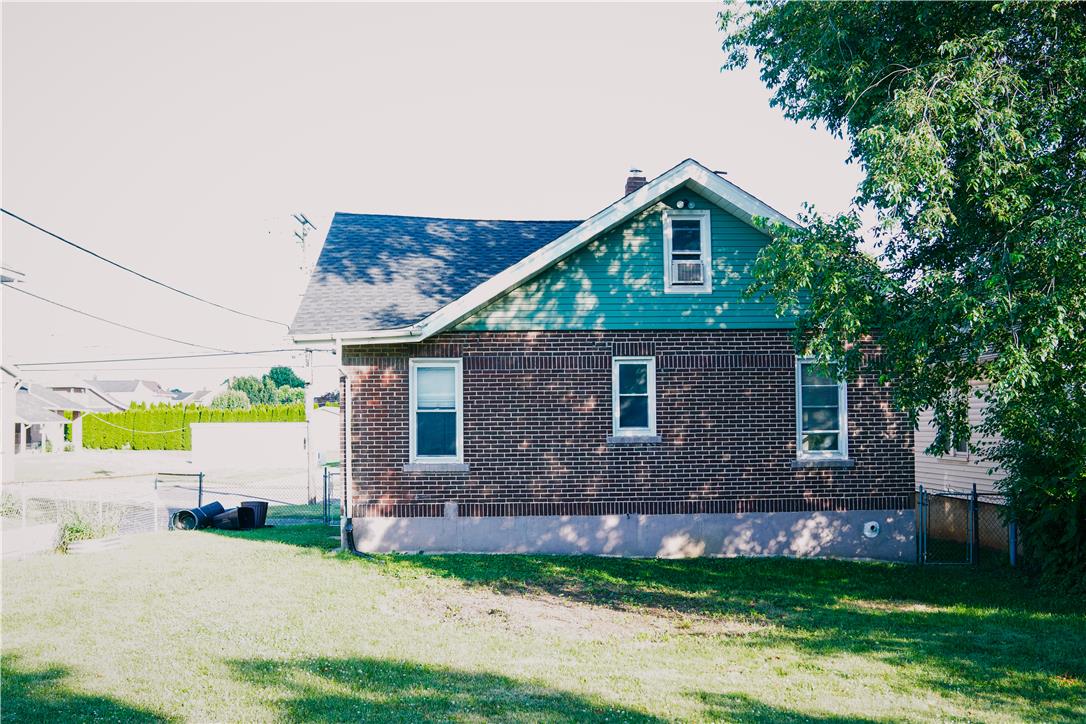 870 Chestnut Street Property Photo 24