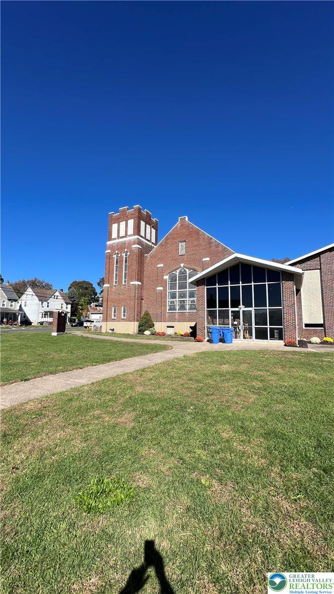 1500 Linden Street Property Photo 2