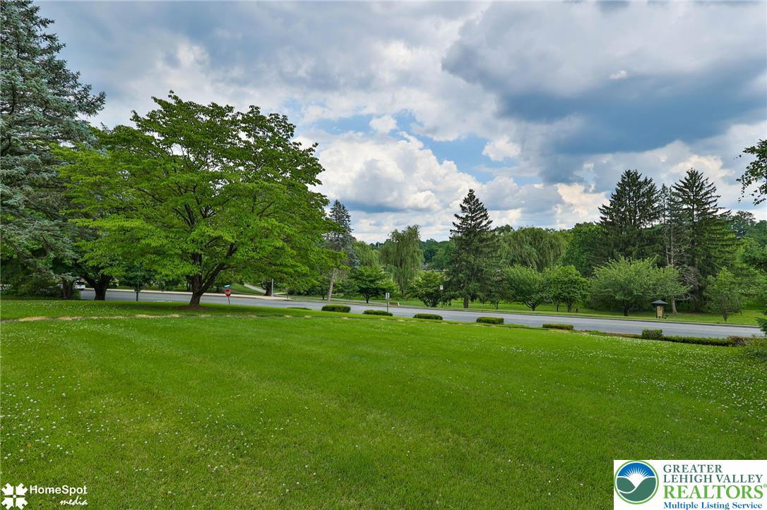 2835 Parkway Boulevard Property Photo 20