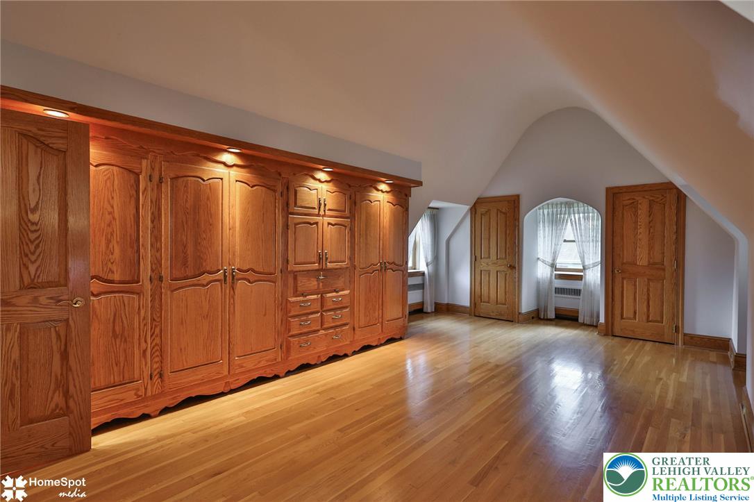 2835 Parkway Boulevard Property Photo 44