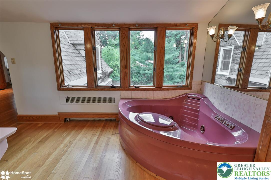 2835 Parkway Boulevard Property Photo 48