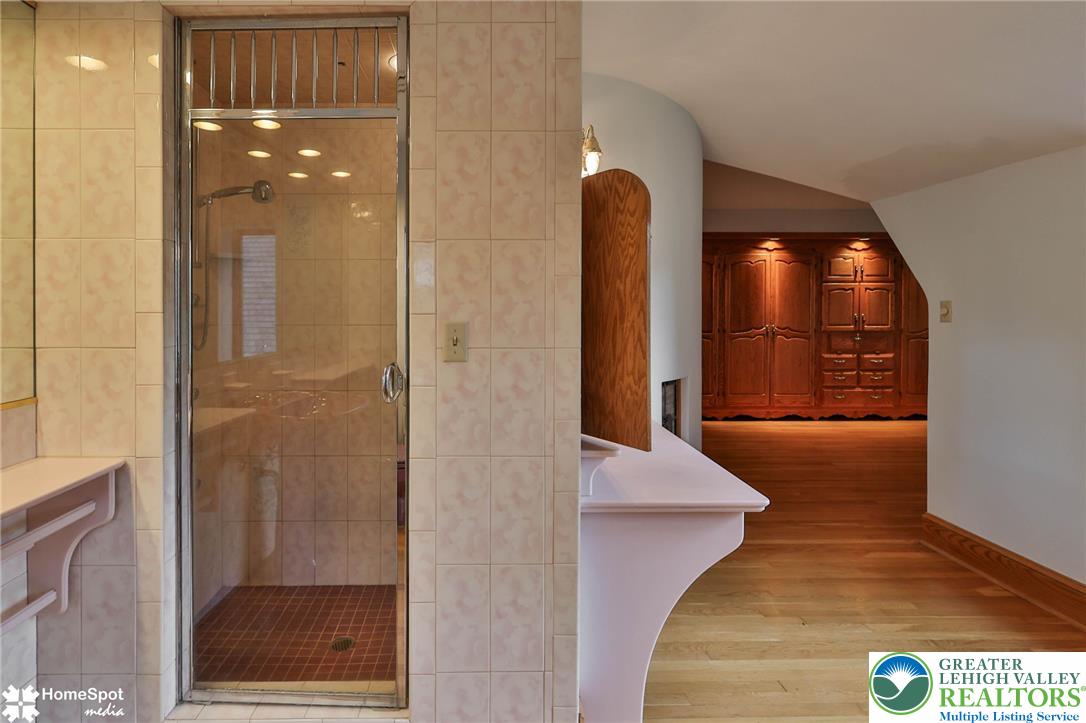 2835 Parkway Boulevard Property Photo 50