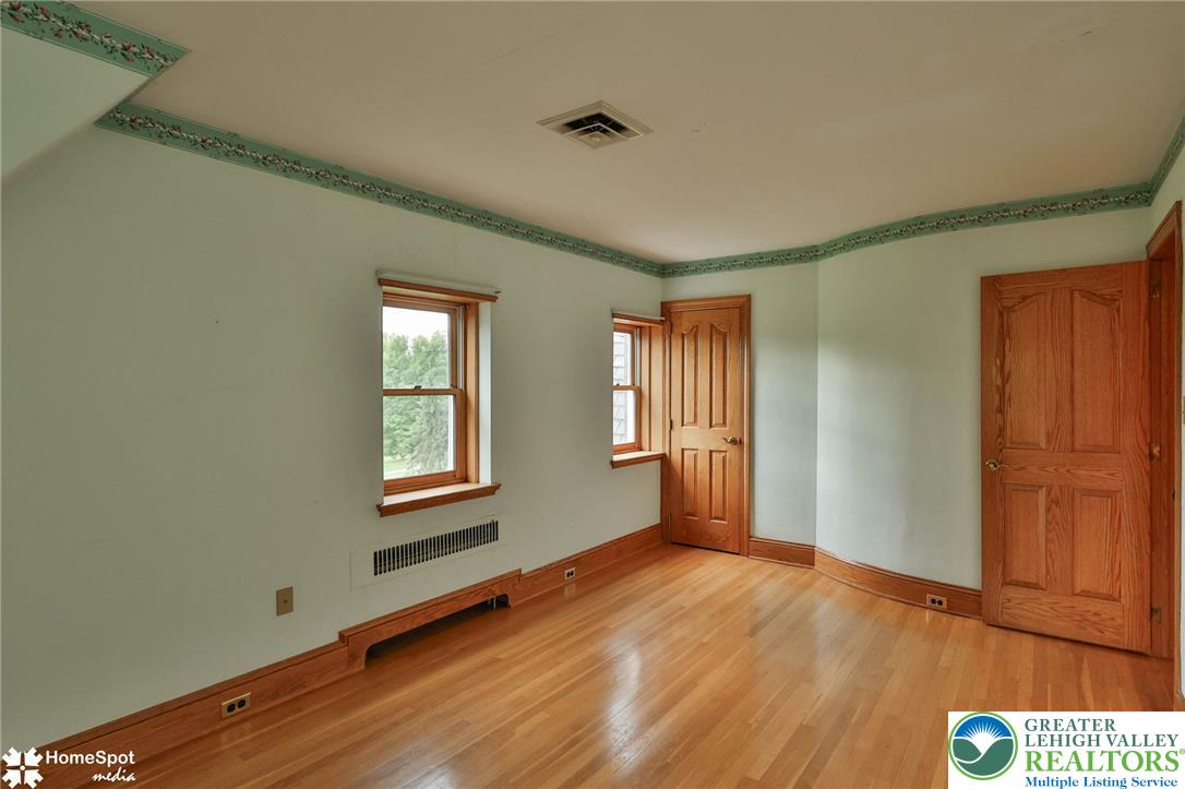 2835 Parkway Boulevard Property Photo 52