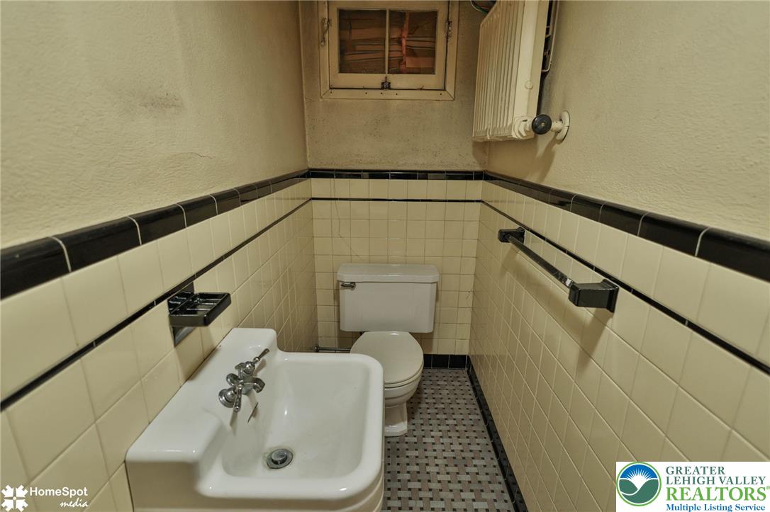 2835 Parkway Boulevard Property Photo 68