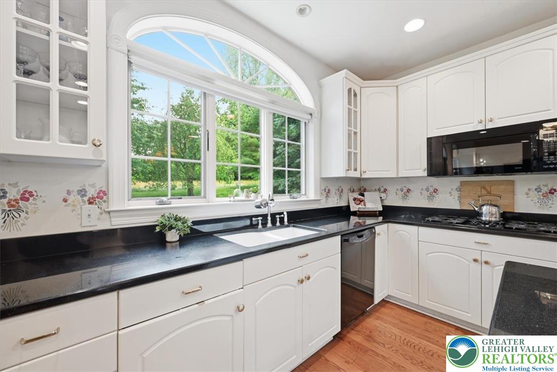 55 Church Road Property Photo 24