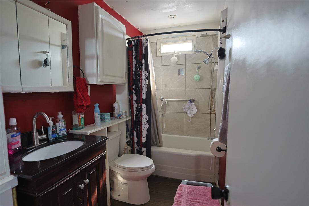 362 Ridge Street Property Photo 9