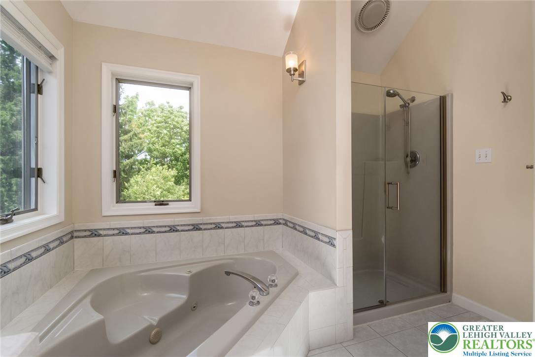2165 Beechwood Street Property Photo 28