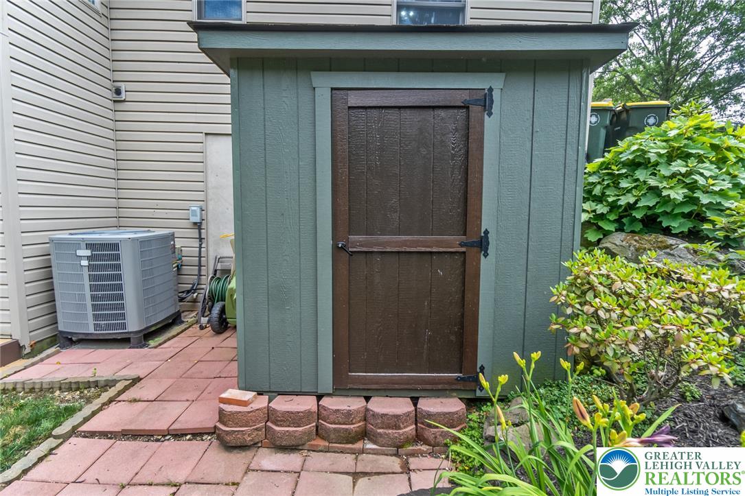 2165 Beechwood Street Property Photo 47
