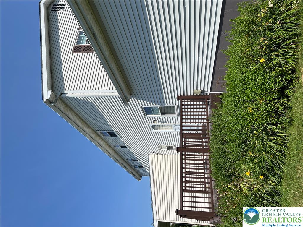 4258 Iroquois Property Photo 30