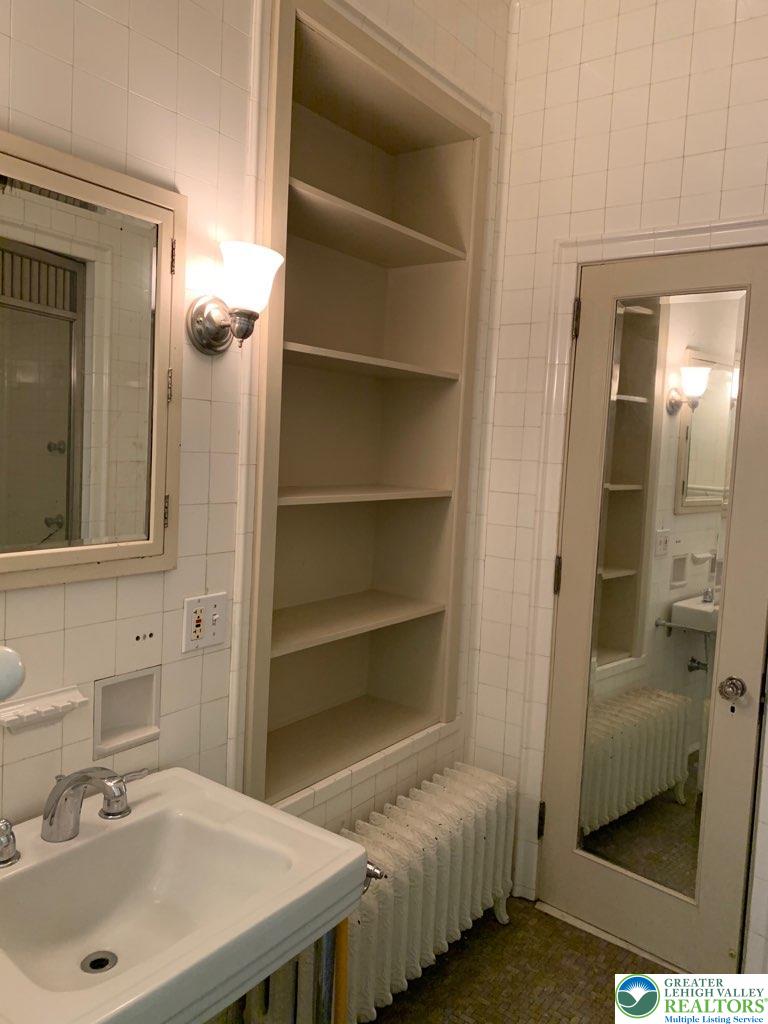 44 North 15th Street 2a Property Photo 12