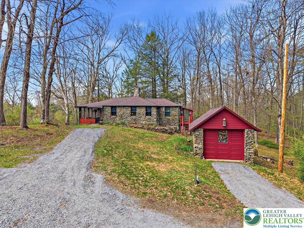 248 Fenical Lane Property Photo 4