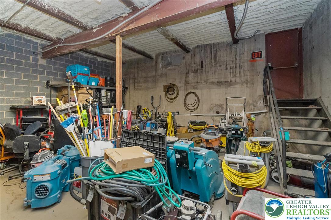 622 Union Boulevard Property Photo 29