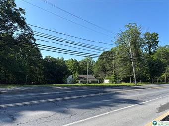 992 Rt 512- Pennsylvania Avenue Property Photo 2