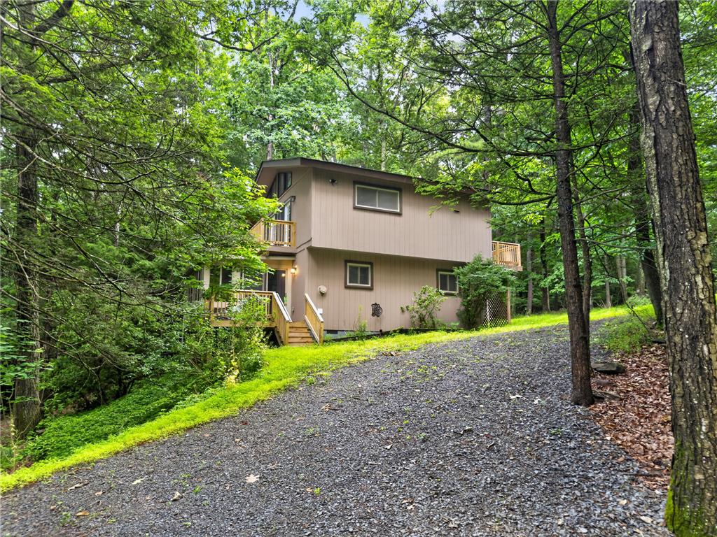 169 Sportsmen Drive Property Photo 3