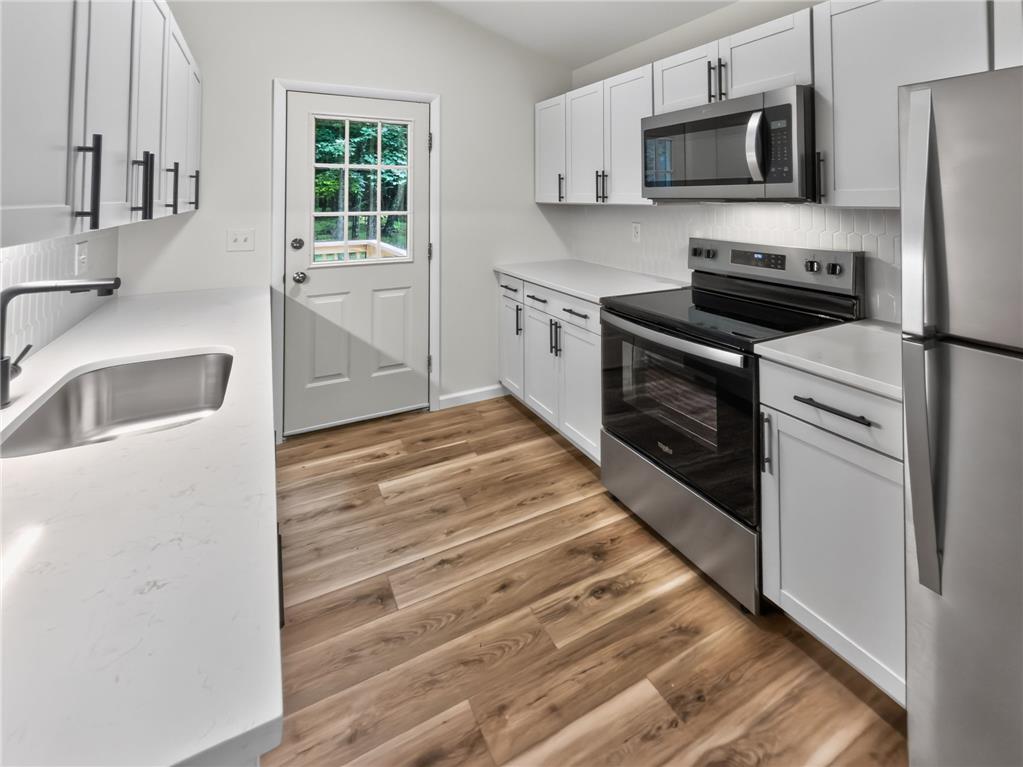 169 Sportsmen Drive Property Photo 14
