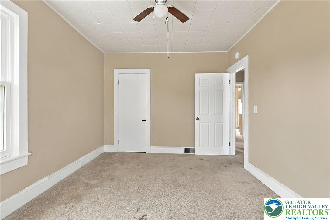 4120 Easton Avenue Property Photo 27
