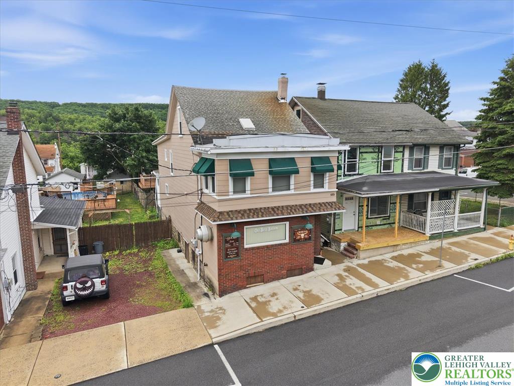 533 Patterson Street Property Photo 4