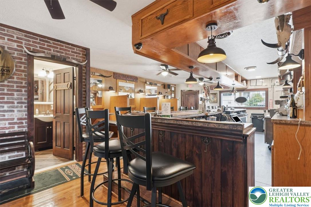 533 Patterson Street Property Photo 14