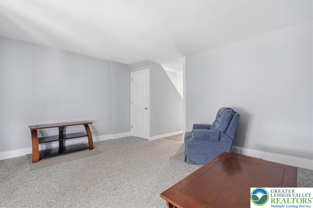 533 Patterson Street Property Photo 30