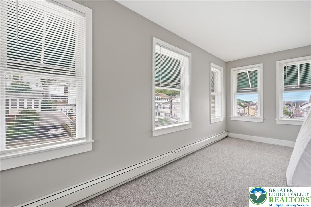 533 Patterson Street Property Photo 37