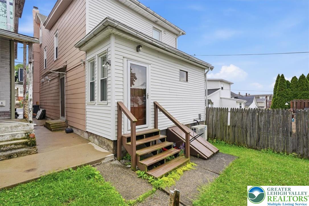 533 Patterson Street Property Photo 49