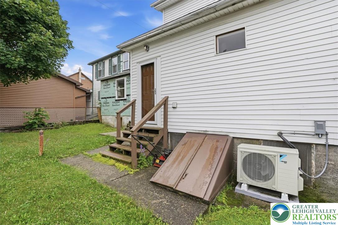 533 Patterson Street Property Photo 50