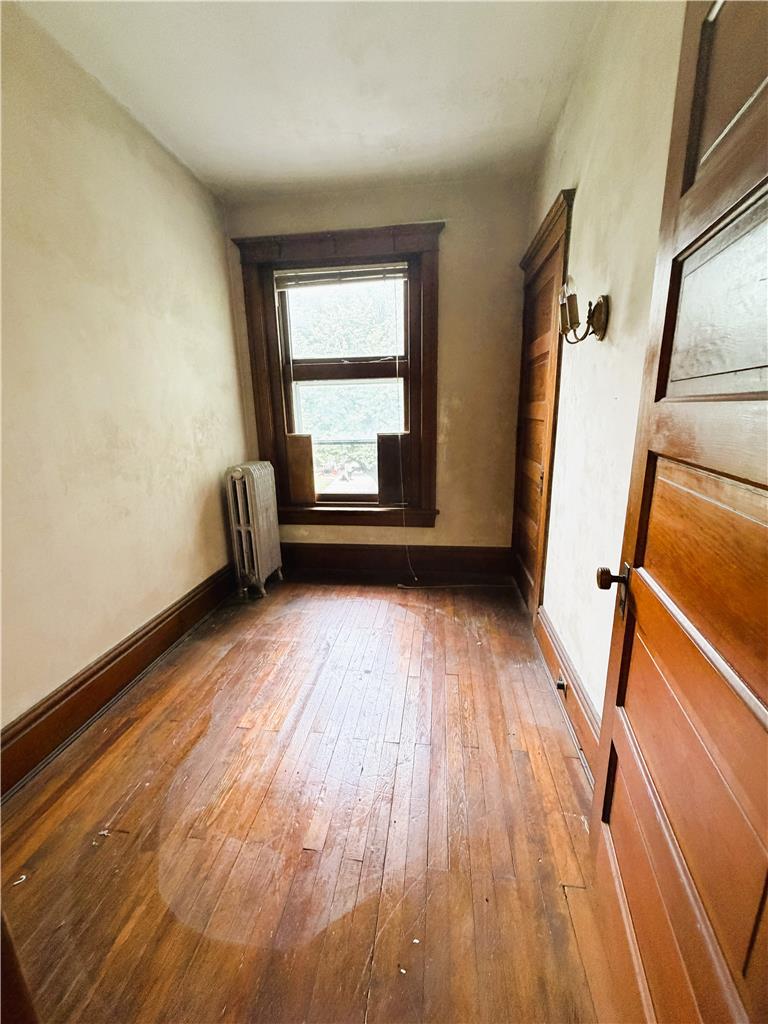 526 Seneca Street Property Photo 24