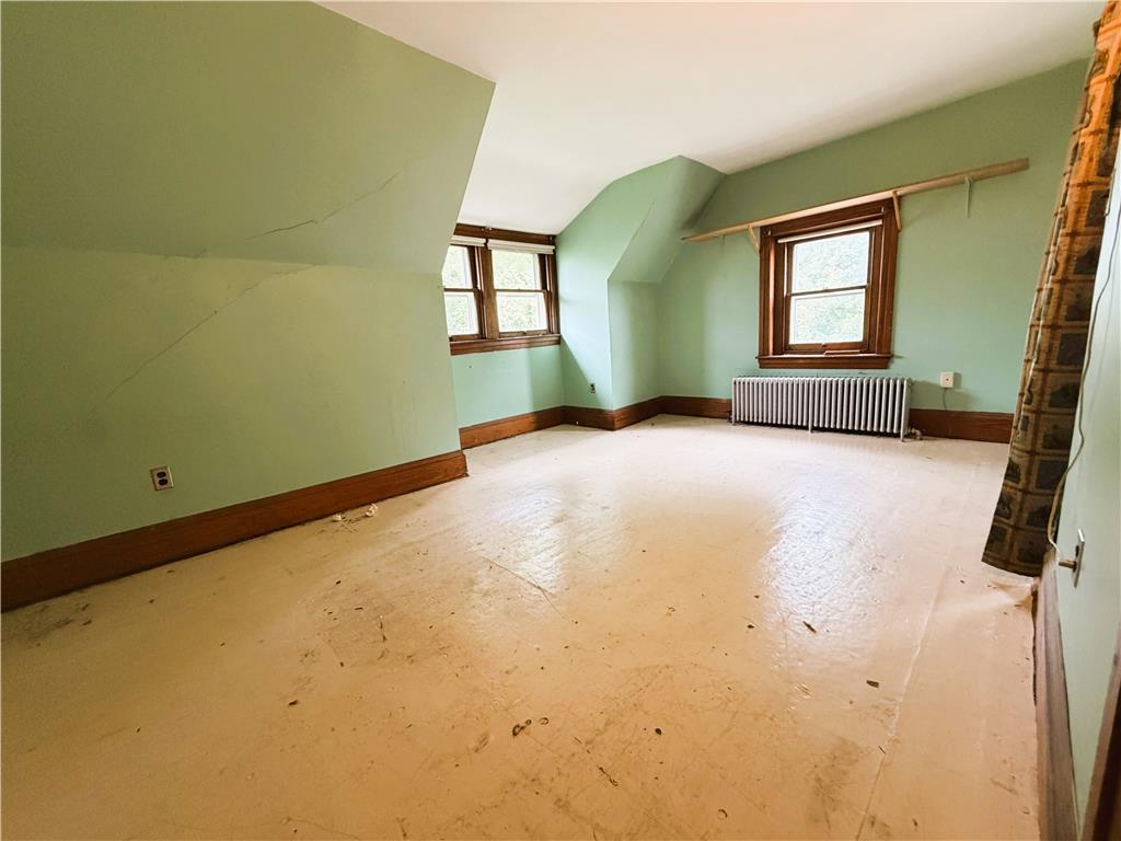 526 Seneca Street Property Photo 30