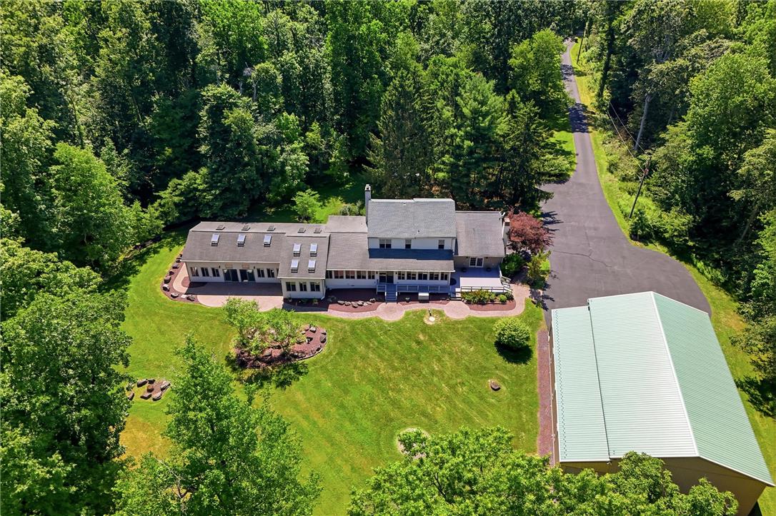 475 Crowthers Road Property Photo 1